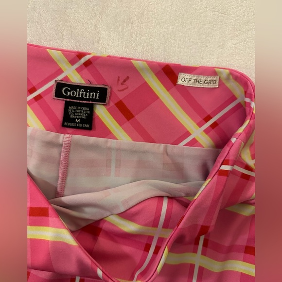 Golftini designer size medium golf skort. Pull on performance fabric. Pink plaid - Picture 6 of 7